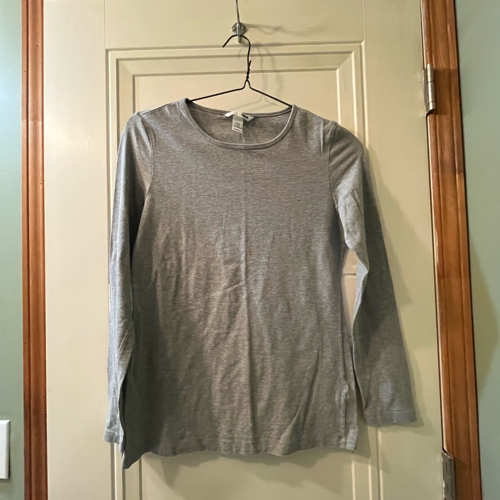 H&M Gray Crewneck T-Shirt